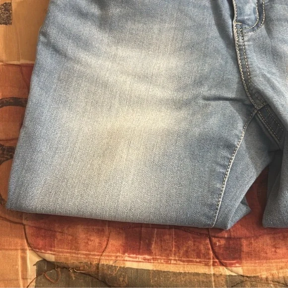 No Boundaries Light Blue Skinny Jeans - Picture 6 of 11